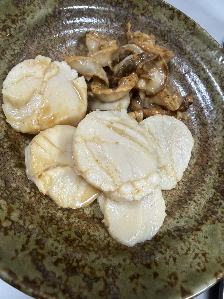 クレオパトラー麺♡ tweet media