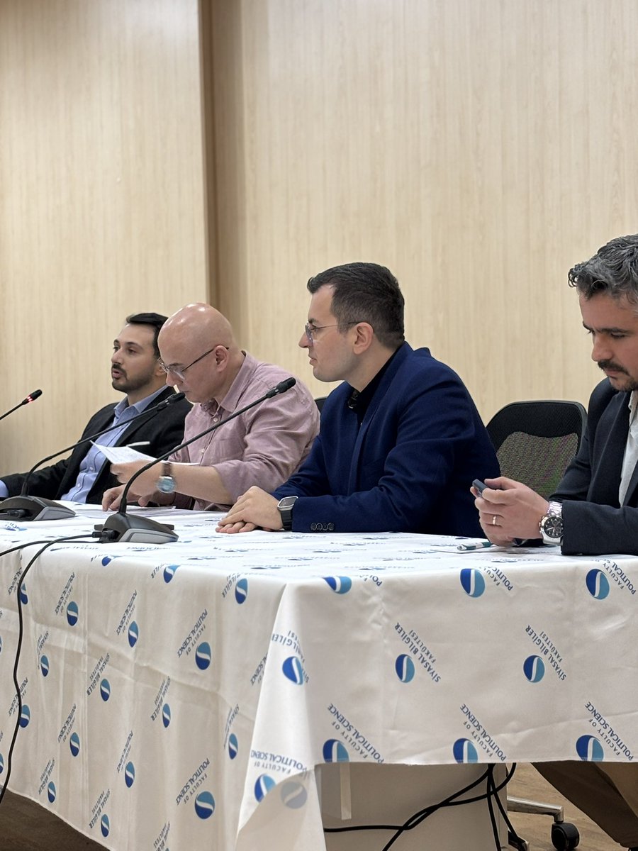 Marmara Uluslararası İlişkiler tweet media