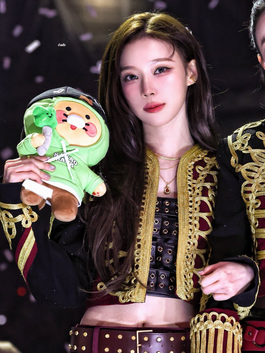 김민정 얼굴 tweet media