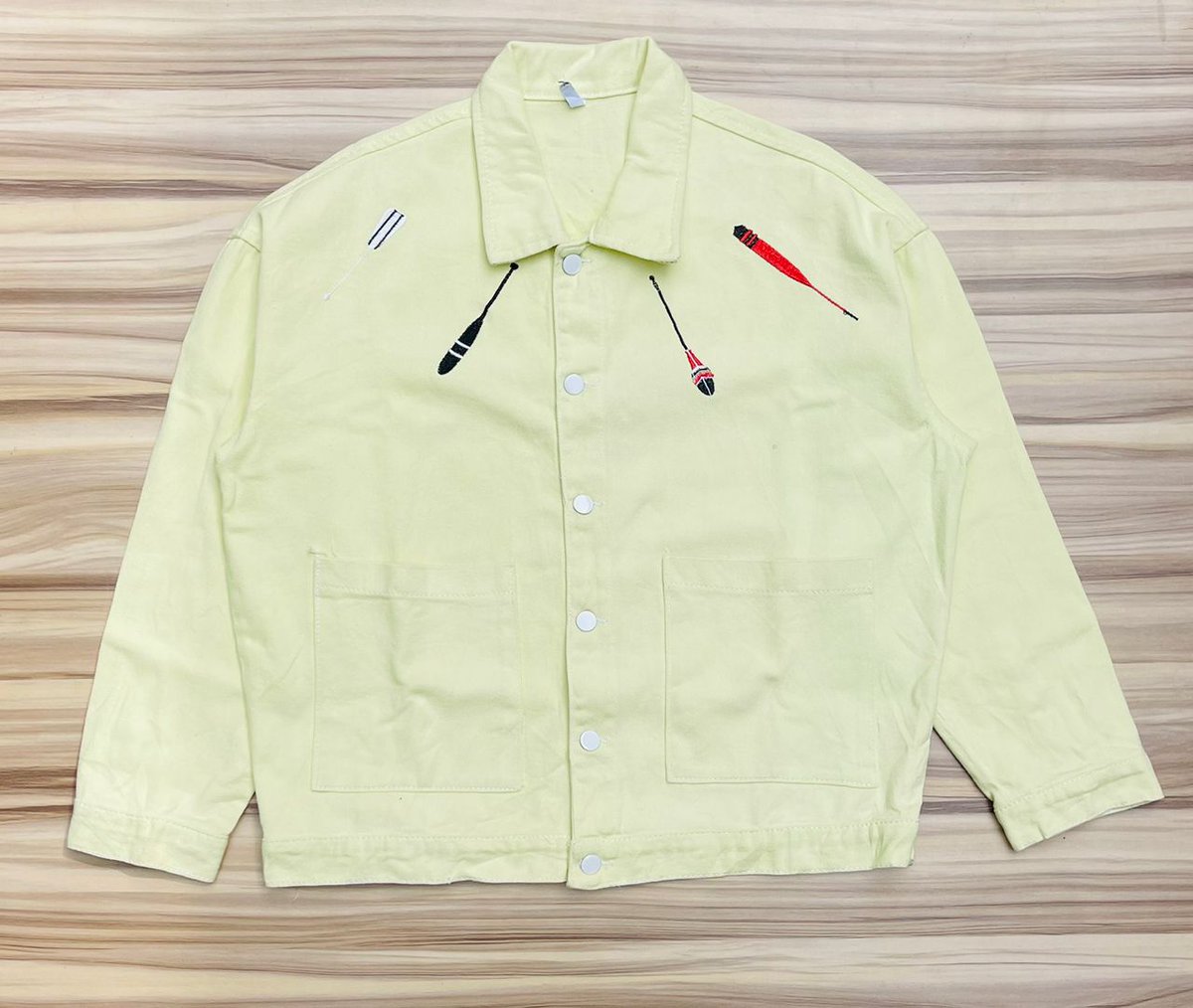 L'arriviste tweet media