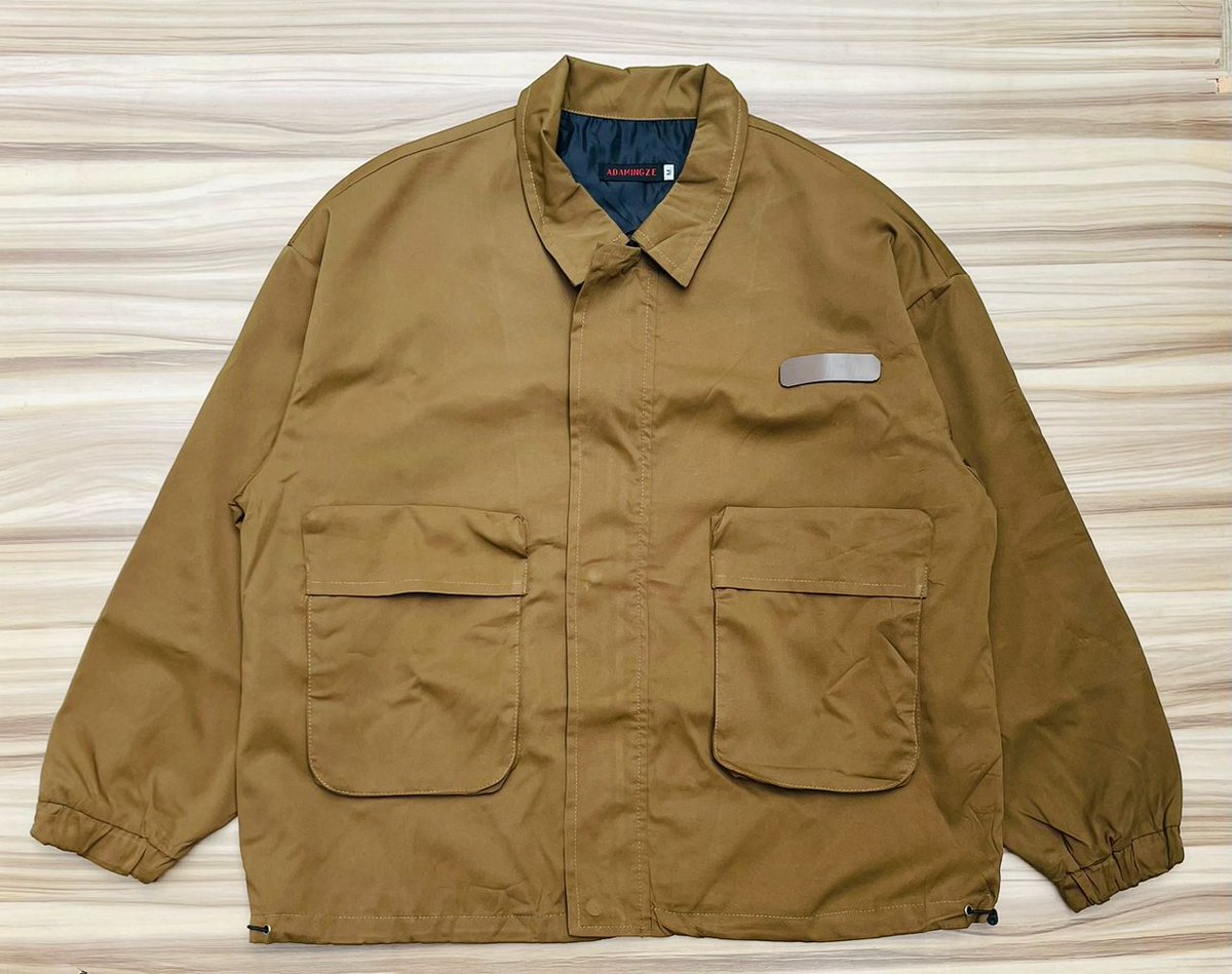 L'arriviste tweet media