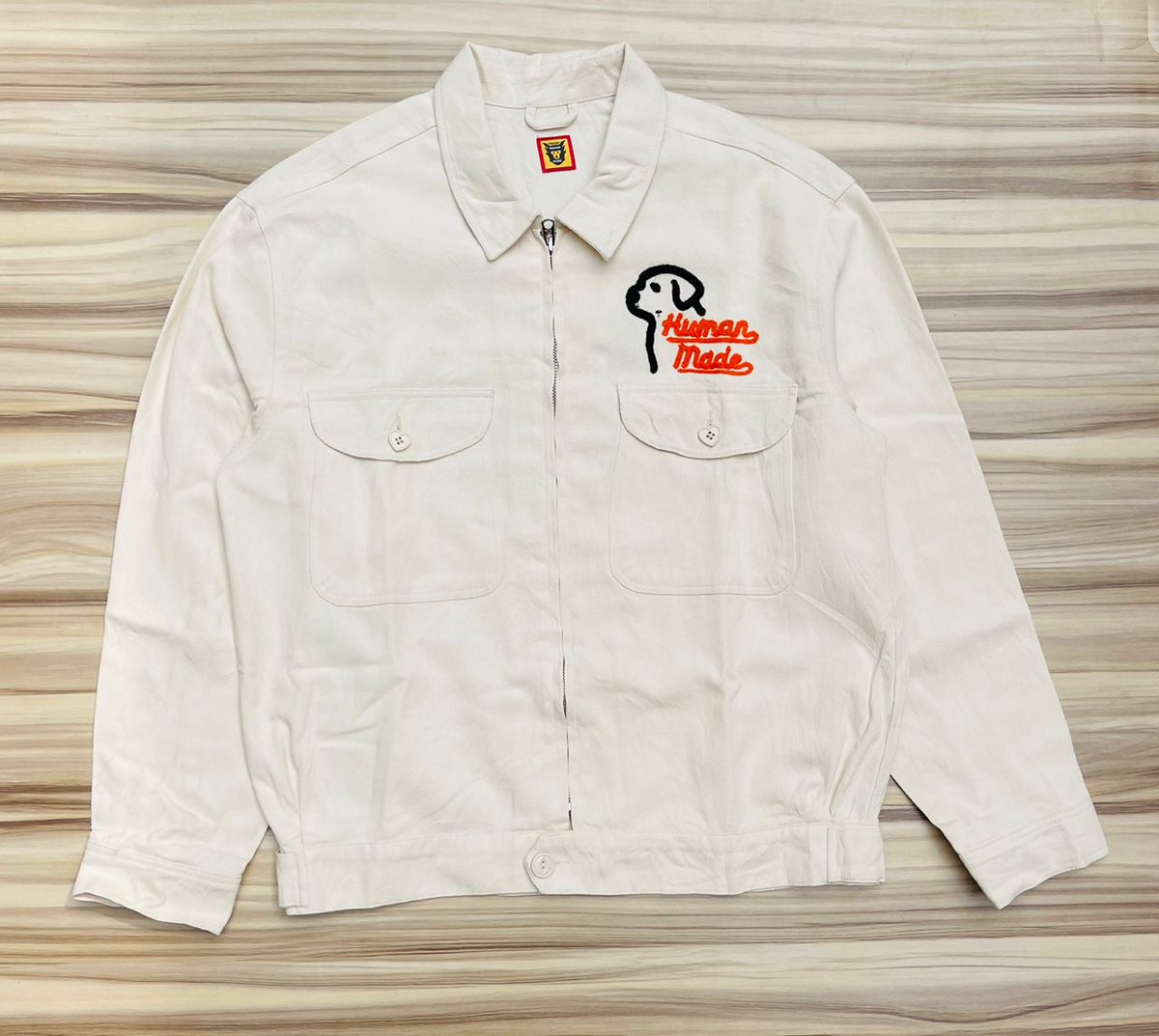 L'arriviste tweet media