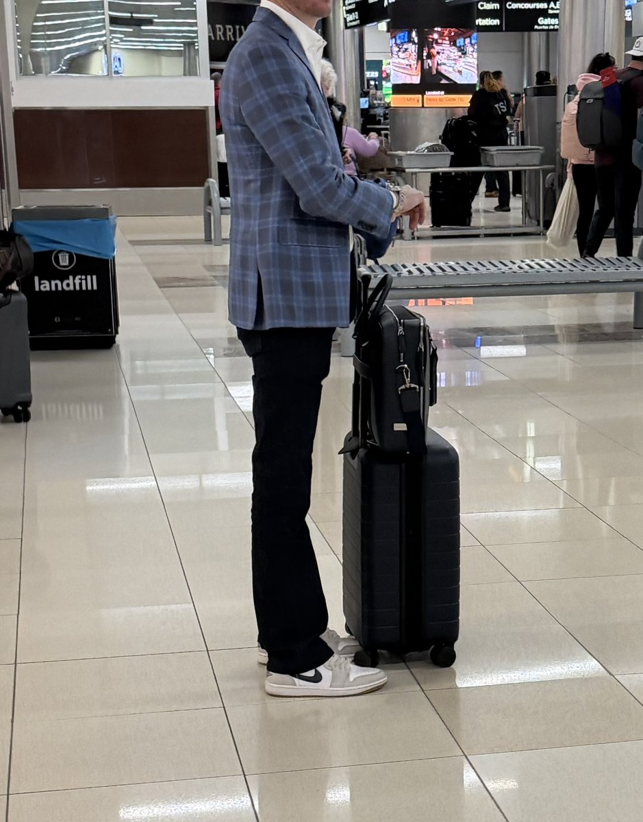 Isaac 🇺🇸 tweet media