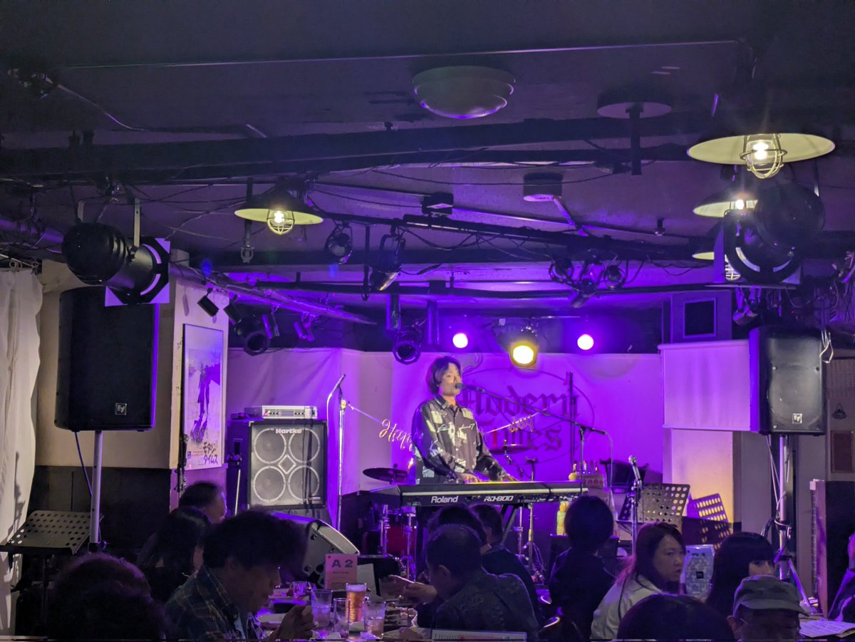 お父さん88歳バースデーライブ 

モダンのスタッフでもある大西拓馬
出演中!

Youtubeにて生配信♪
youtube.com/live/NSAuiNcmn…