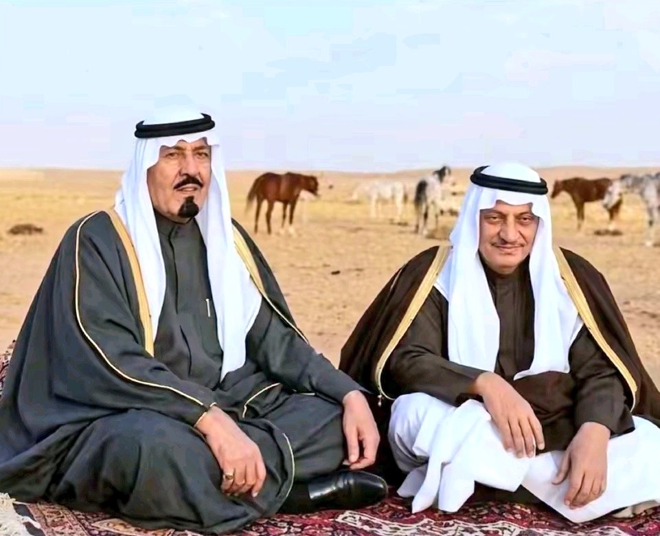 #عاشق_الماضي tweet media