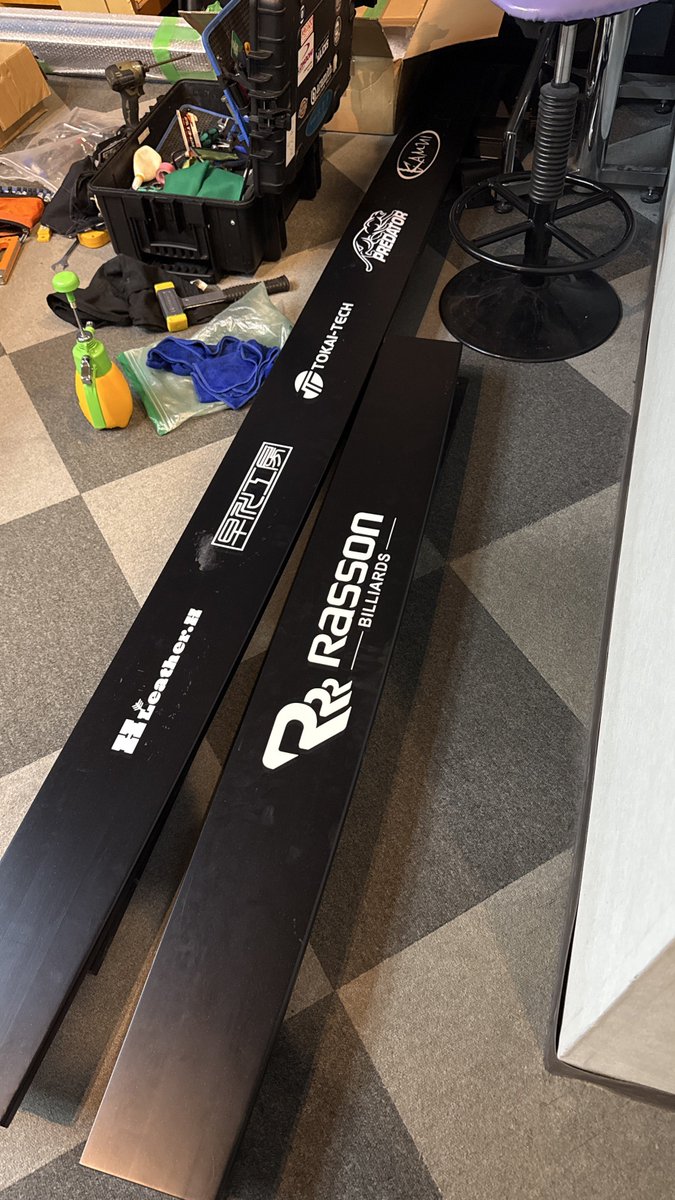 ウエティ tweet media