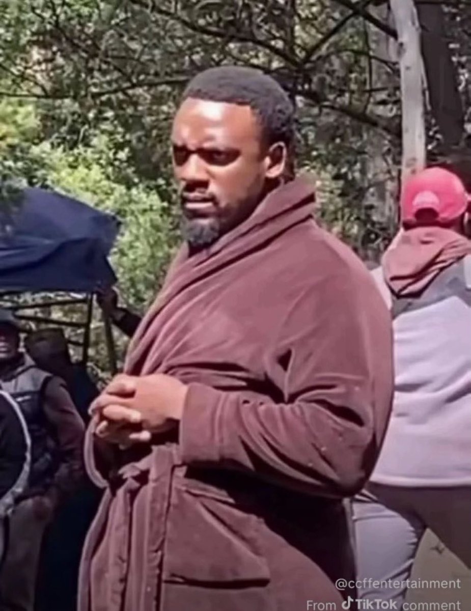 Larry Drille tweet media