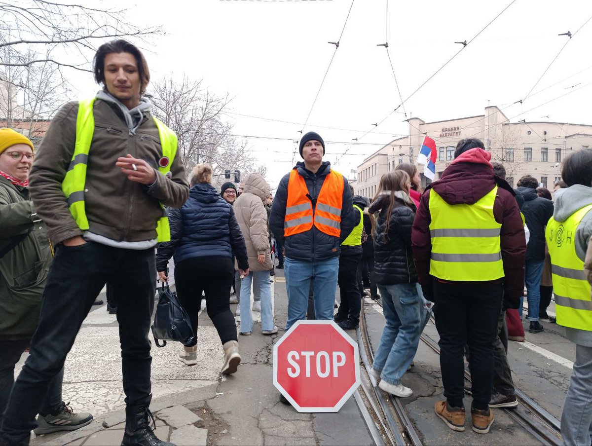 Istina Boli tweet media