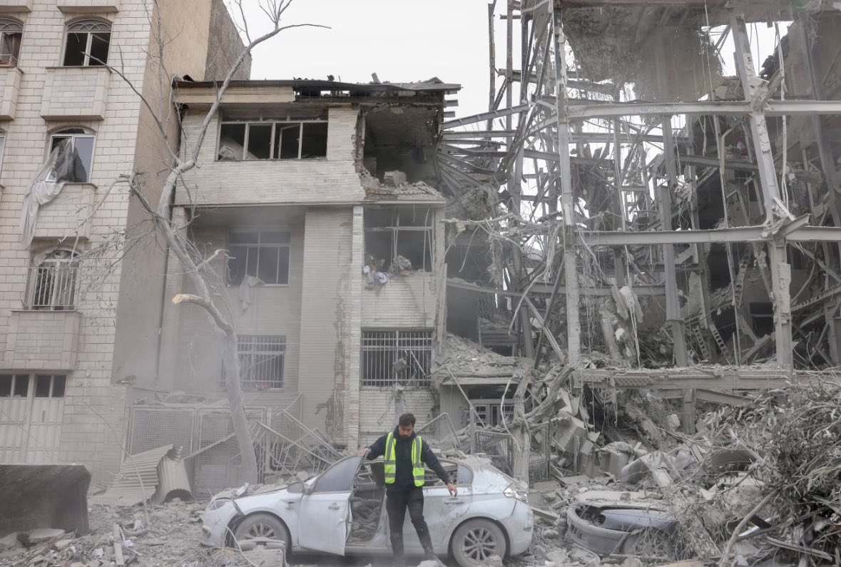 Image Trust tweet media