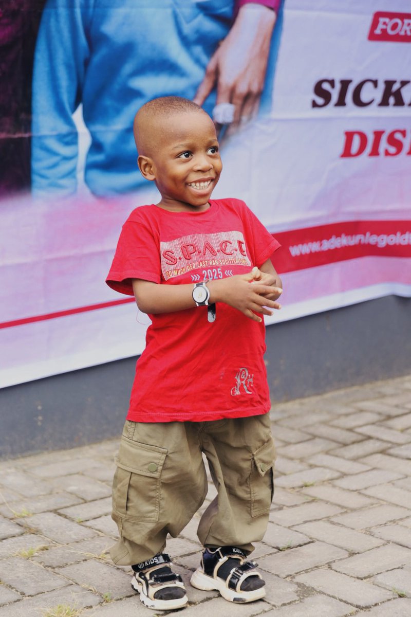 AGoldFoundation's tweet photo. Sending love to all Sickle Cell champions ❤️❤️❤️
#AdekunleGoldFoundation
#GenotypeTest
#GenotypeMatters #SickleCellAwareness https://t.co/pLKccguXsC
