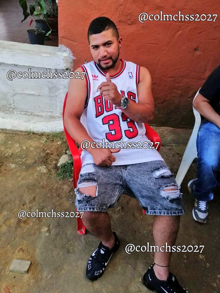colmchss2027's tweet photo. Que delicia este #hetero #maduro de #barranquilla, RT y me gusta para el ? 
.
.
*Disfruta todo el contenido de heteros colombianos por solo 30 mil pesos o 12 dólares por Paypal
*Ingresa al grupo de WhatsApp para que veas toda la actividad de telegram.
https://t.co/ky6eJmMGxw https://t.co/JoUwaL0tvc