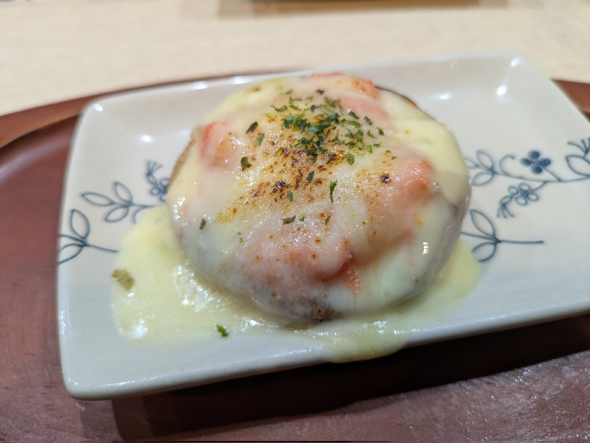 きり。 tweet media