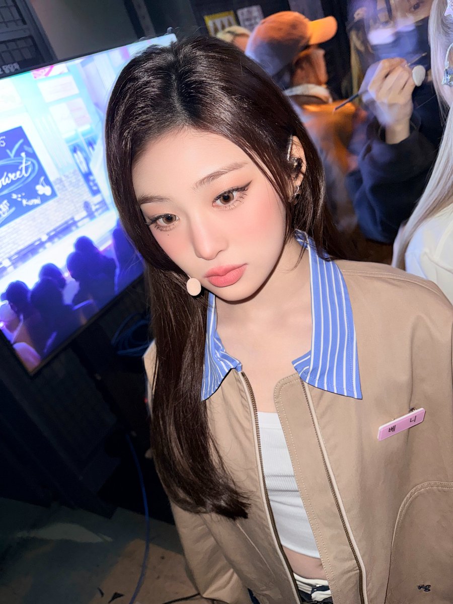 Baby DONT Cry tweet media