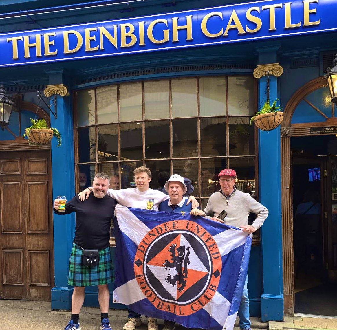 Massive thanks to everyone who came to see us yesterday - we had a blast. 

Safe travels home and hope to see you all again one day 🏴󠁧󠁢󠁳󠁣󠁴󠁿