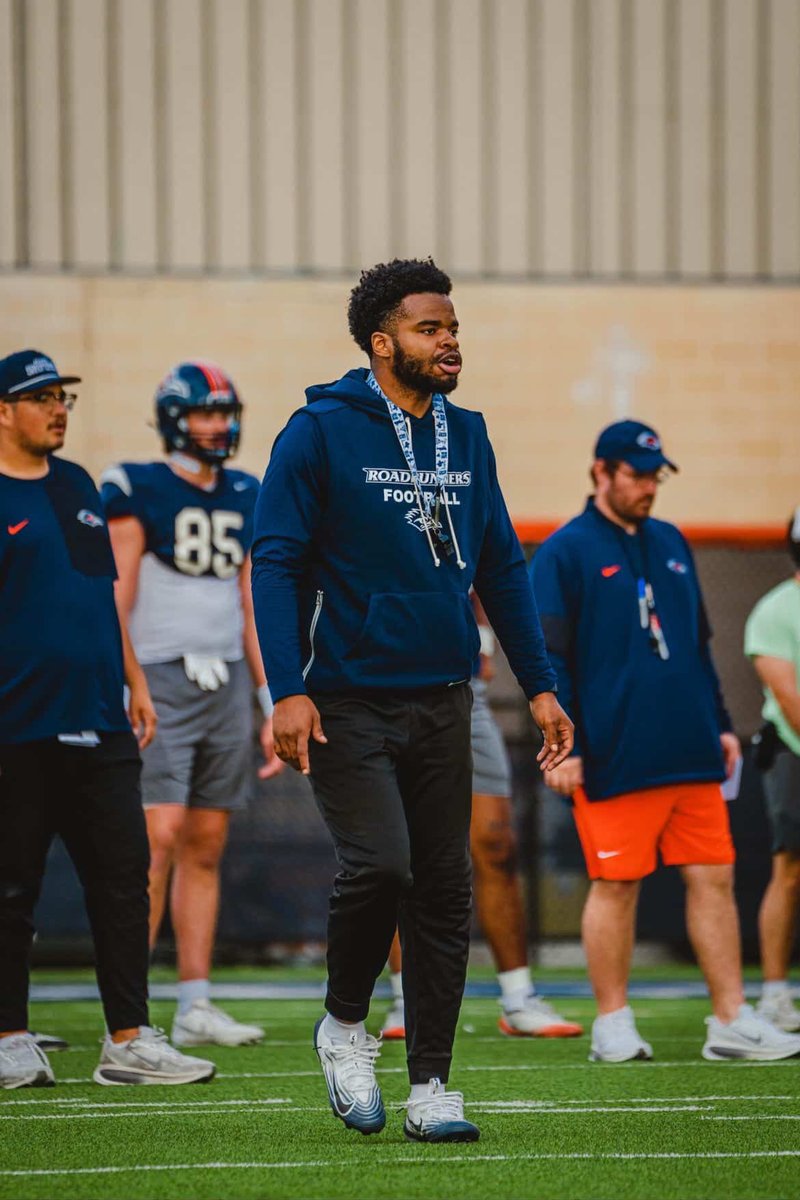 Dayven “DayDay” Coleman tweet media