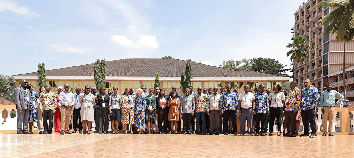Makerere University School of Public Health tweet media