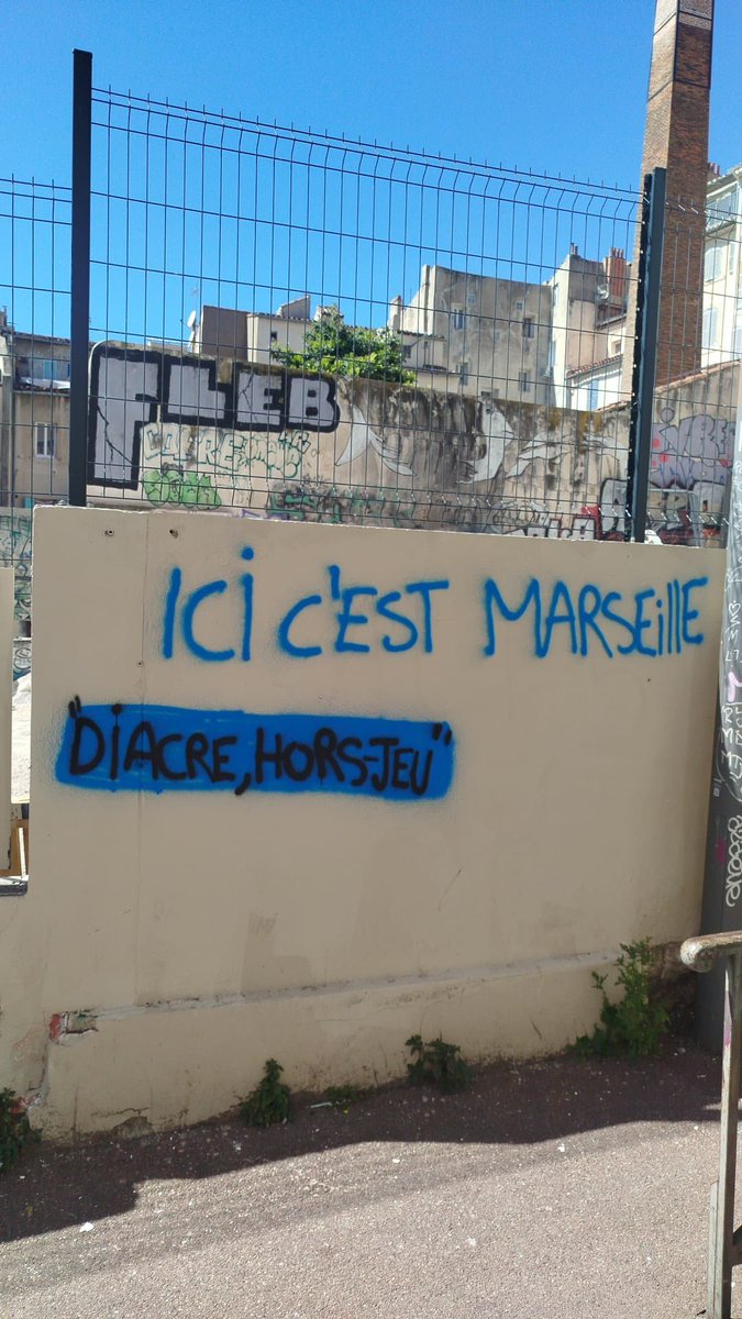 Première Ligue Reporter tweet media