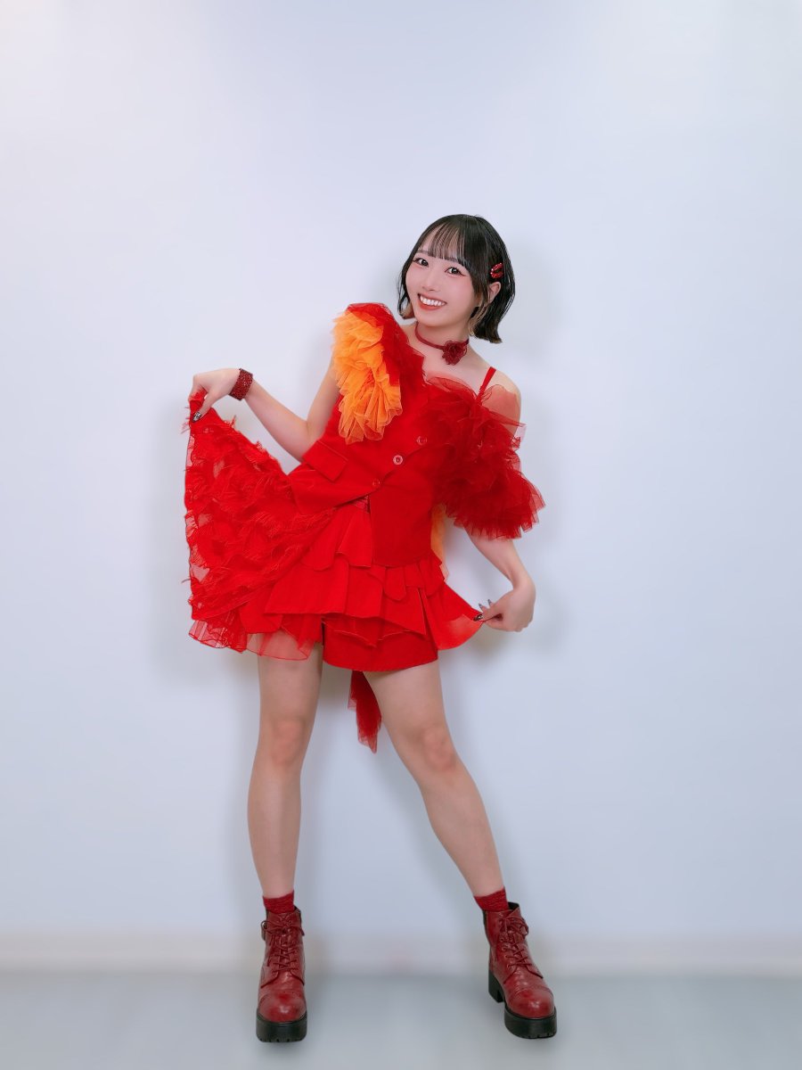 長谷川莉沙(ケミカル⇄リアクション) tweet media