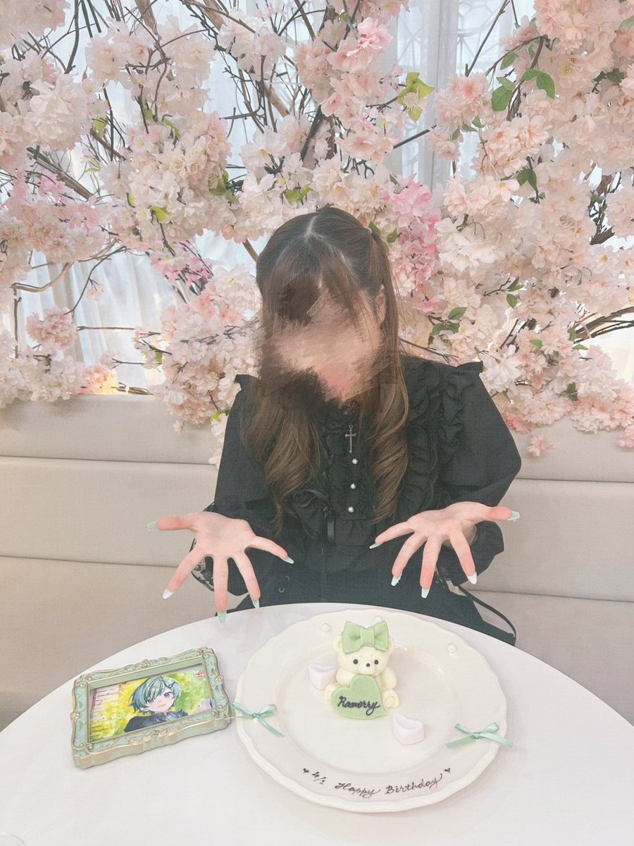 ꒰ঌ𝐇𝐚𝐩𝐩𝐲 𝐁𝐢𝐫𝐭𝐡𝐝𝐚𝐲໒꒱
                 𝐑𝐚𝐦𝐞𝐫𝐫𝐲💚🗝

改めてお誕生日おめでとうございます︎︎
いつも幸せをたくさんありがとうございます♡
これからも応援させてくださいね

 ❥･•#ラメリィ さんへ
❥･•#ラメリィ誕生祭2026