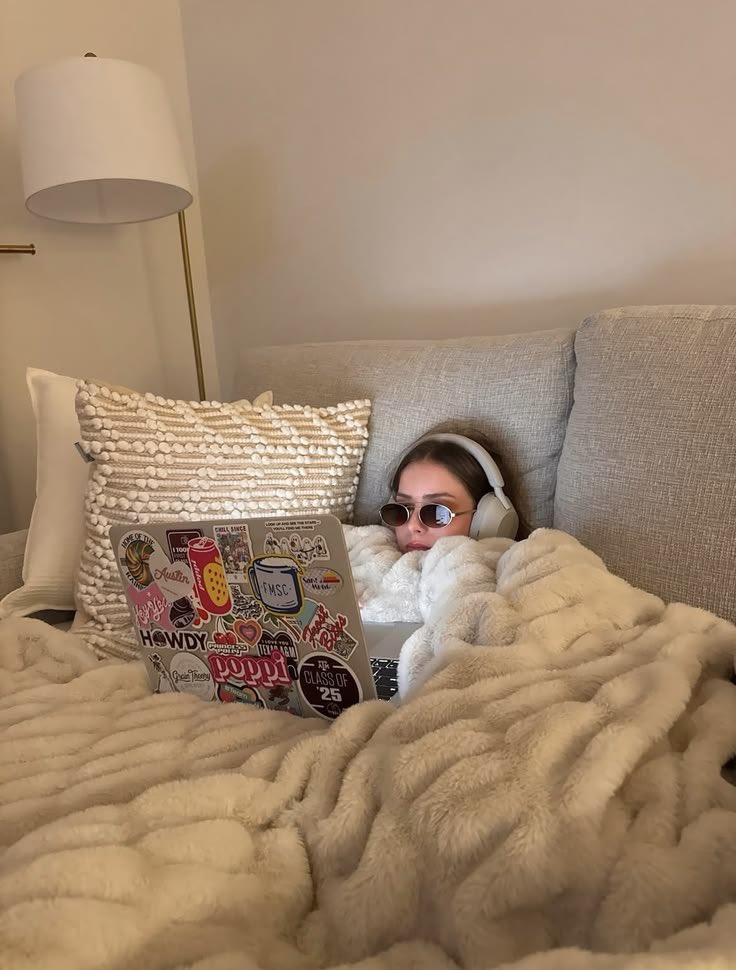 ꒱ྀིა tweet media