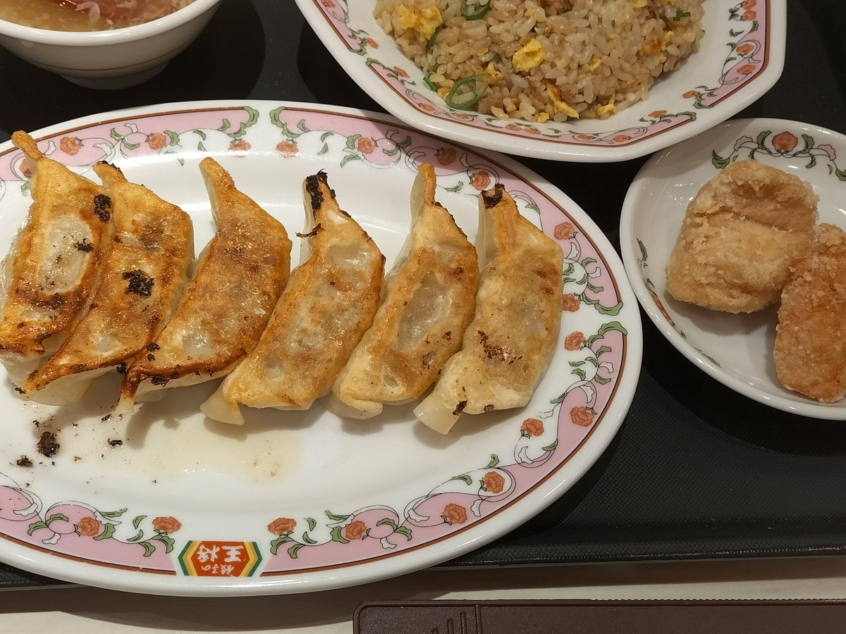 infinetee tweet media