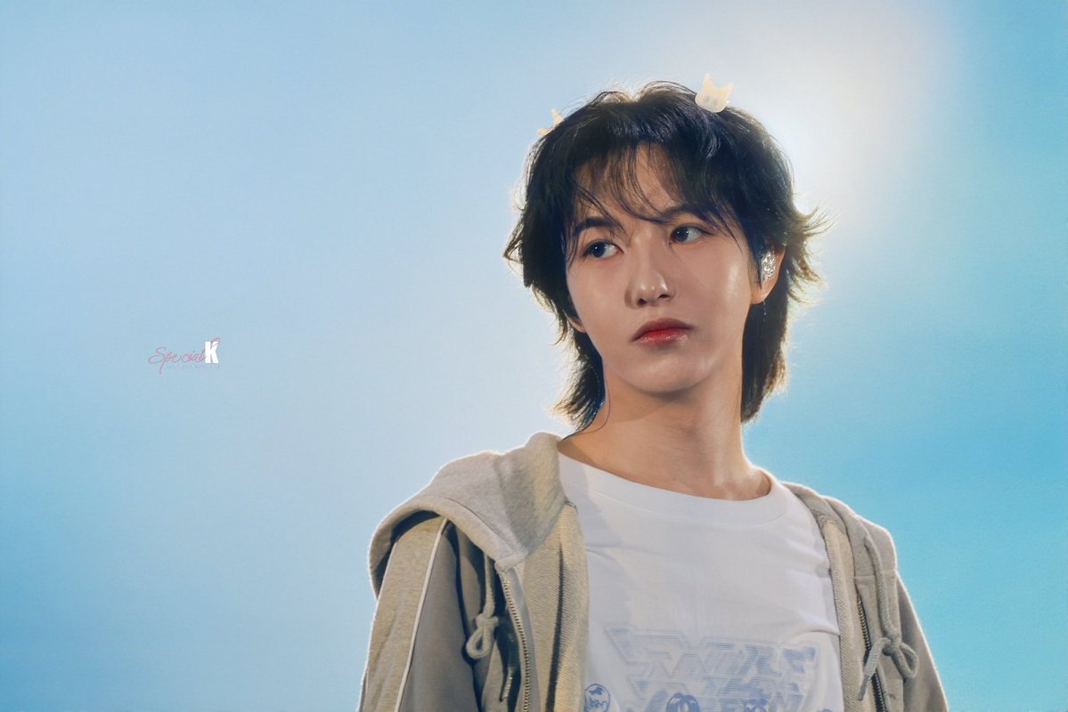 SpecialKKK tweet media