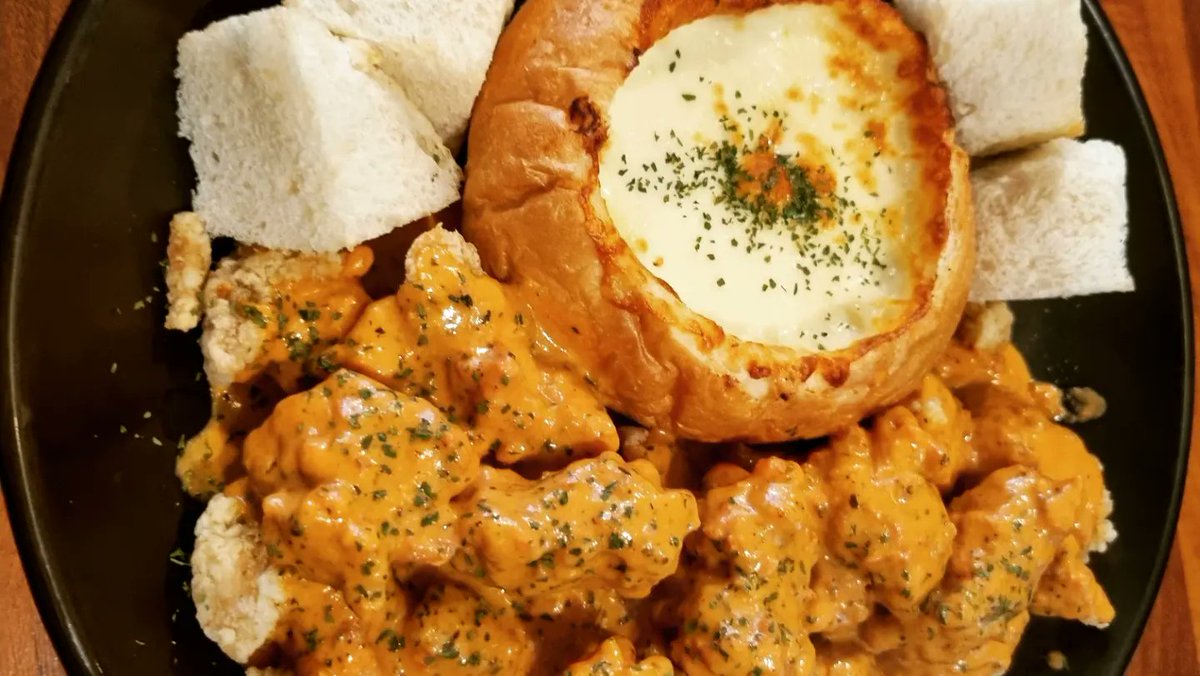 검푸른새벽하늘 tweet media