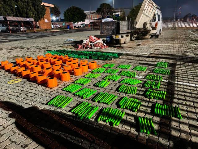 THE TRUTH PANTHER 🇿🇦 tweet media