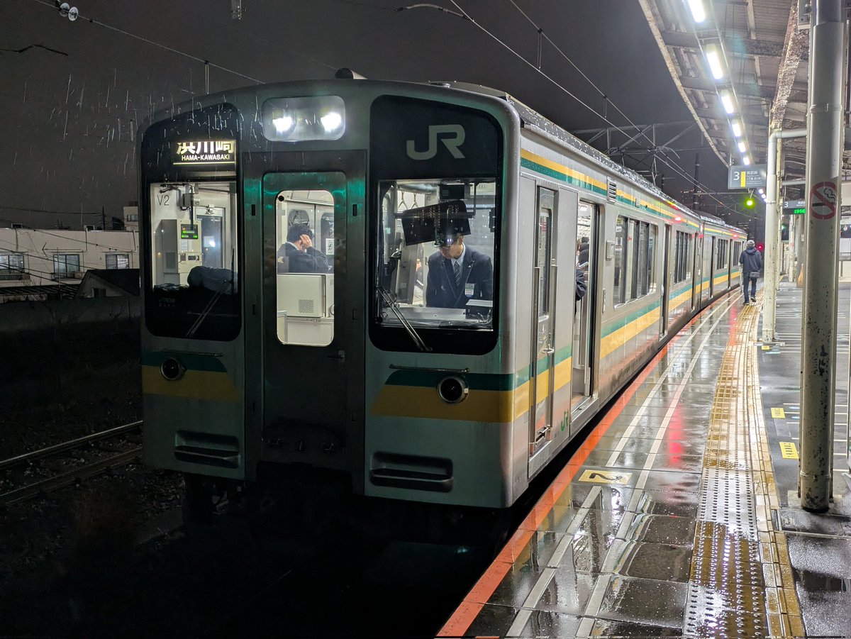 きり。 tweet media