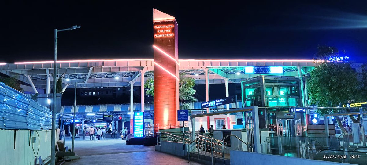 GMSRailway's tweet photo. ✨One of Chennai's busiest and most loved suburban stops, Chennai Park Station now welcomes its thousands of daily commuters with a fresh new look — glowing beautifully as the city comes alive after dark.🌃
#SouthernRailway #IndianRailways #Chennai #SRInfraUpdate https://t.co/OStLOJFJVG