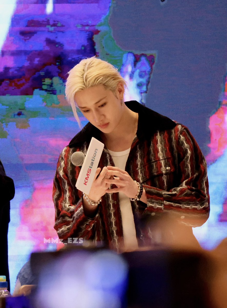 furii_zmiu tweet media