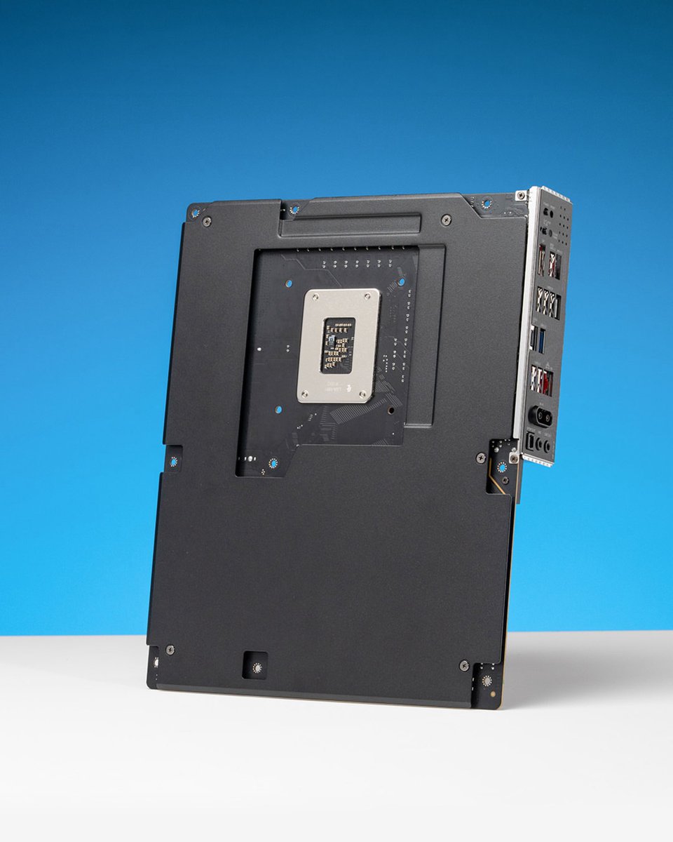 AORUS Türkiye tweet media