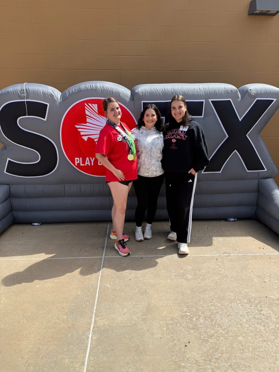 We had such beautiful weather and blessed today with this amazing track meet today 🏃‍♀️💨❤️🫶🏼!! 

Overall results -
1- 4/100 Reley 🥇 
2- 4/100 Reley 🥈 
3- 50 meter dash 🥇
4- 100 meter dash 🥈
5 - Mini Javelin 🥇