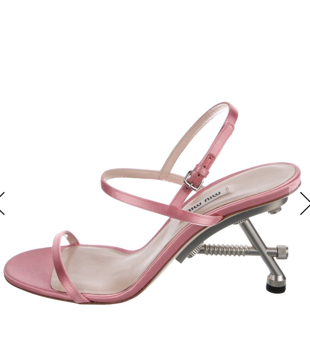 thatadult tweet media