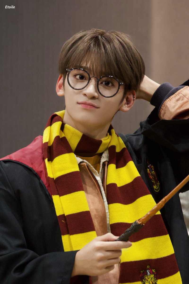 𝙀𝙩𝙤𝙞𝙡𝙚 tweet media