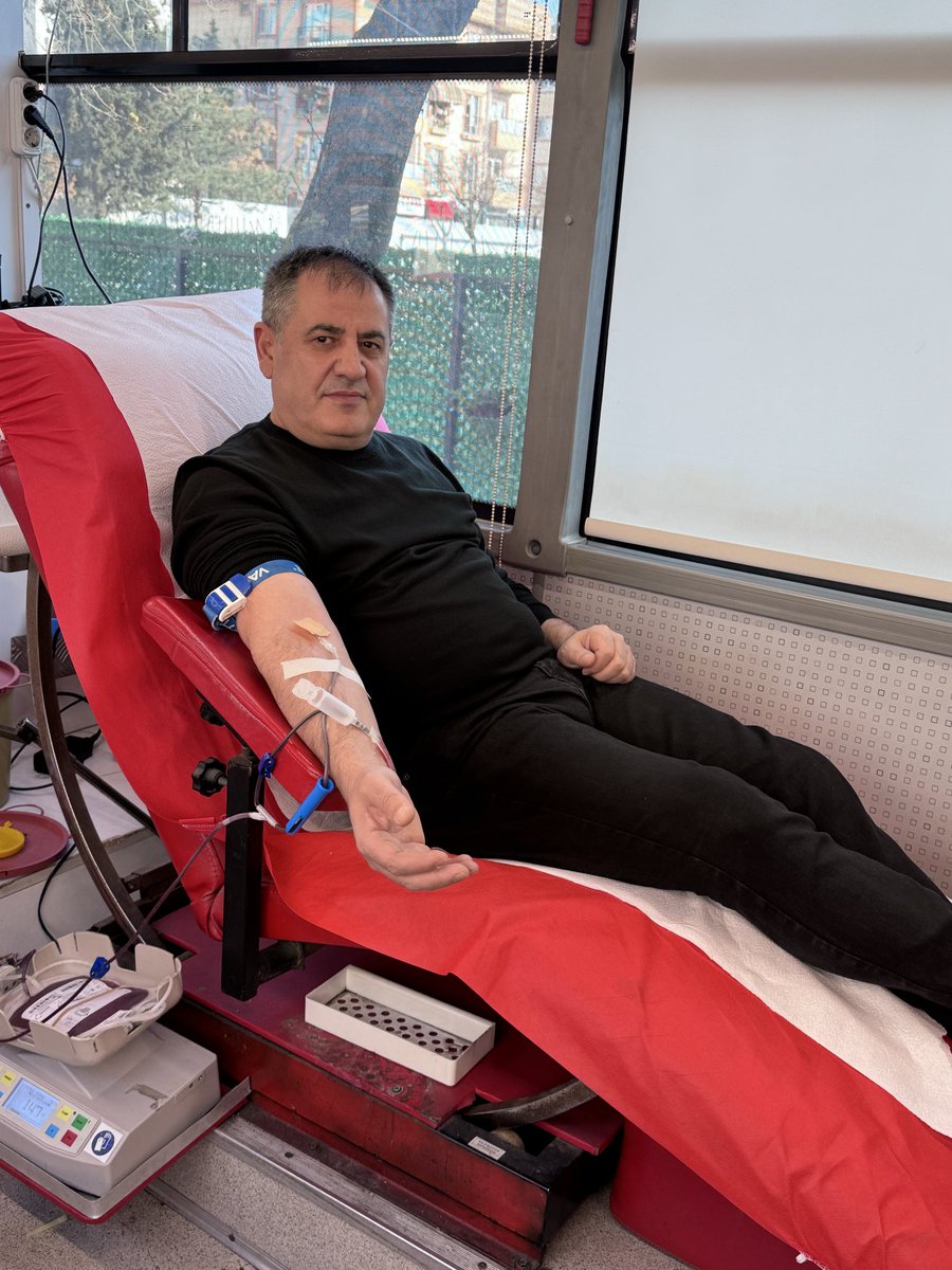 Umt_Coskun's tweet photo. Üç aylık rutinmizi yerine getirmenin huzurunu yaşıyorum.
Lütfen Türk Kızılay’ına kan bağışını ihmal etmeyelim.
@Kizilay https://t.co/m2FYgVGDjX