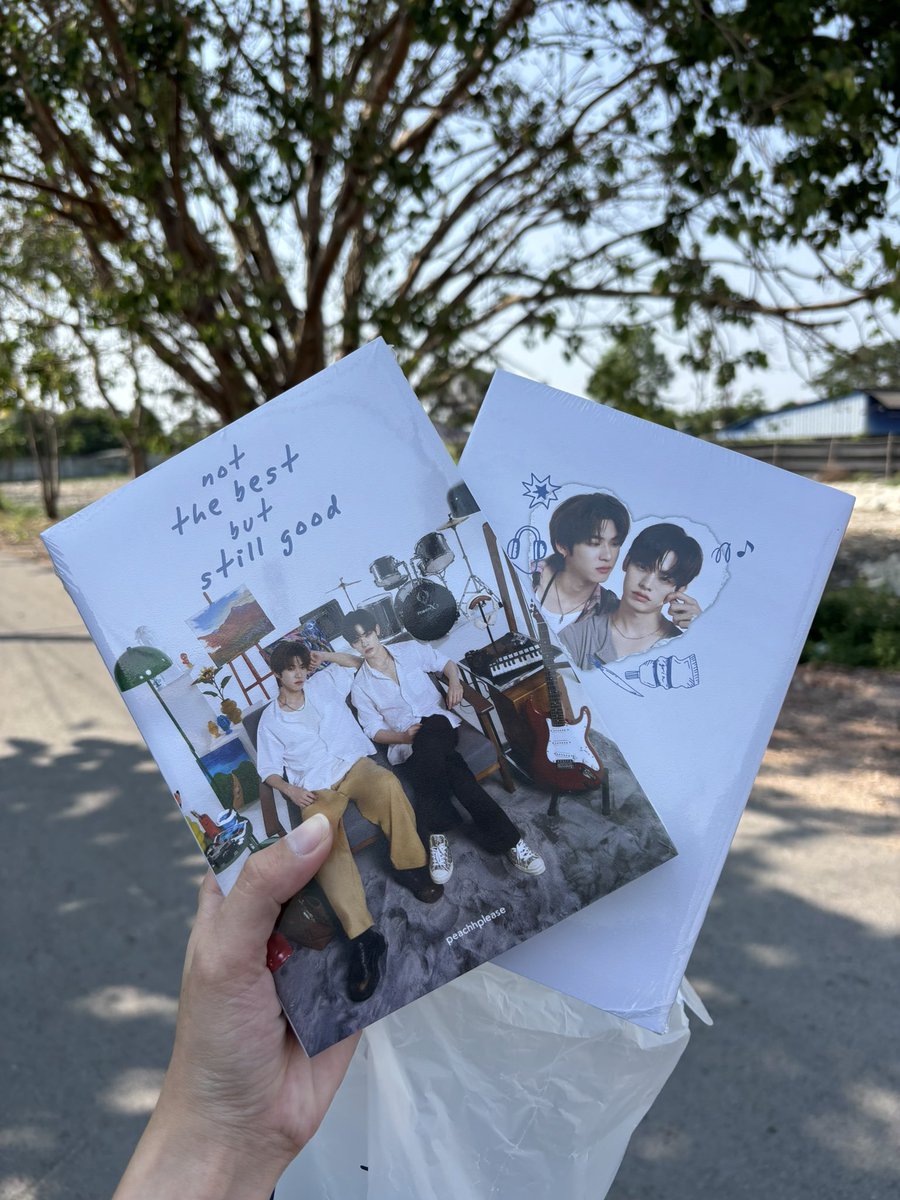 2TeePploy tweet media