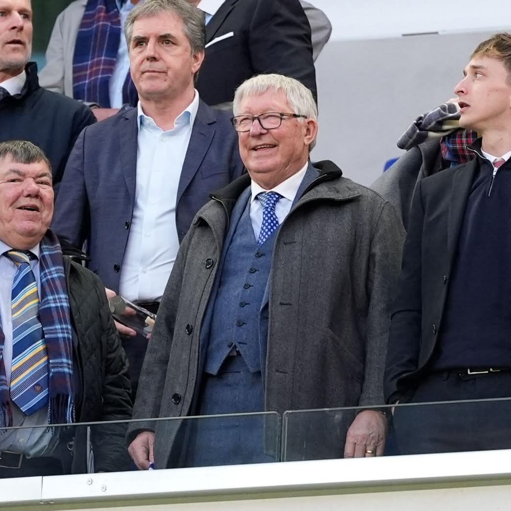 MattSEvans2's tweet photo. Great to see @barryfromwat at the Hill Dickinson yesterday https://t.co/IJ7Yw1WxTd