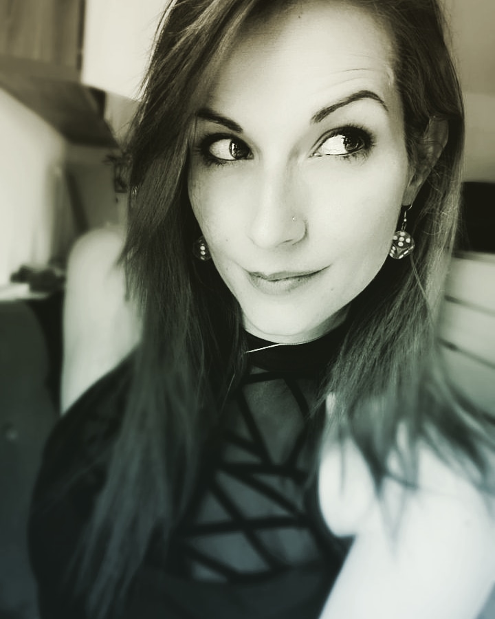 Lily Croft tweet media