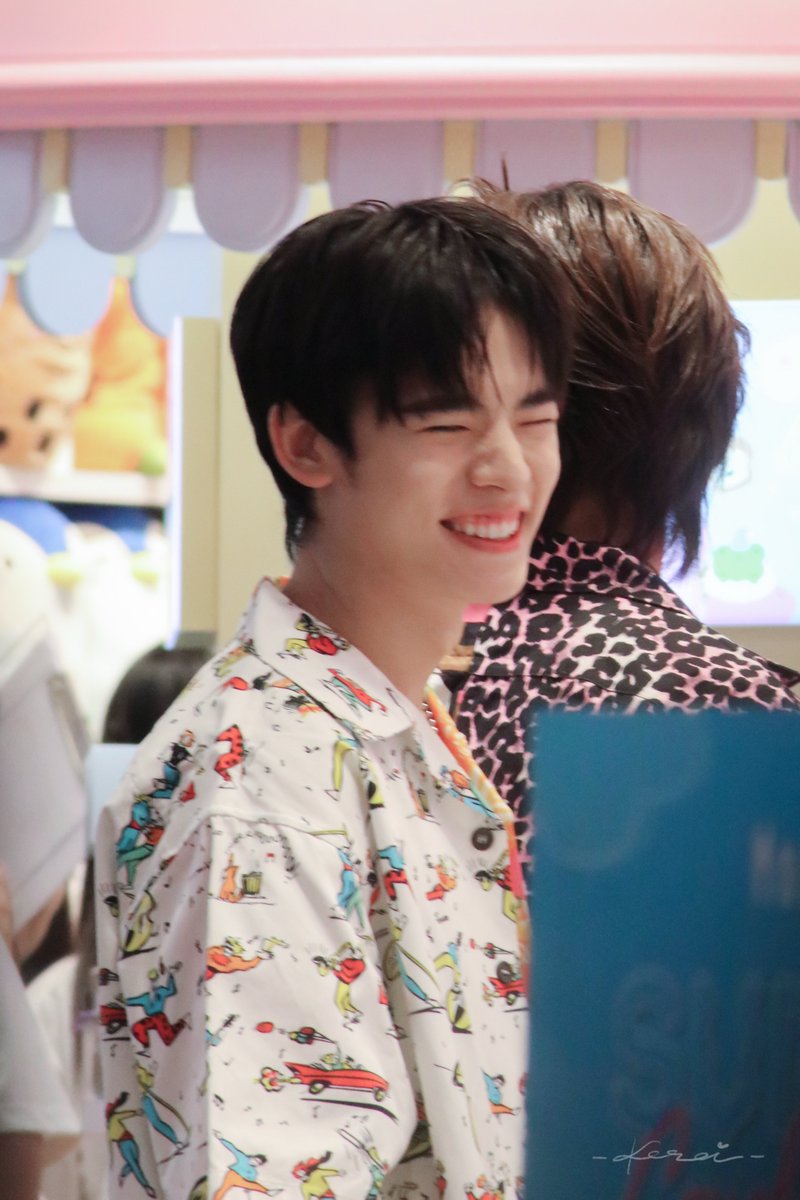 ᴋᴏʀ-ᴏɪ 💜 tweet media