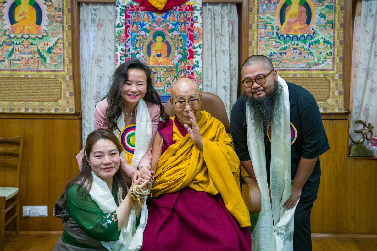 圖伯特之頁 tweet media