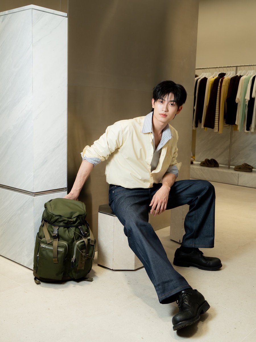 𝙘𝙝𝙖𝙧𝙢𝙞𝙣𝙜 𝙗𝙤𝙮 ♡︎ tweet media