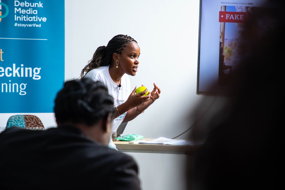 Debunk Media Initiative tweet media