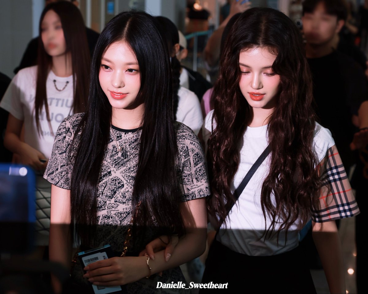 Danielle_Sweetheart tweet media