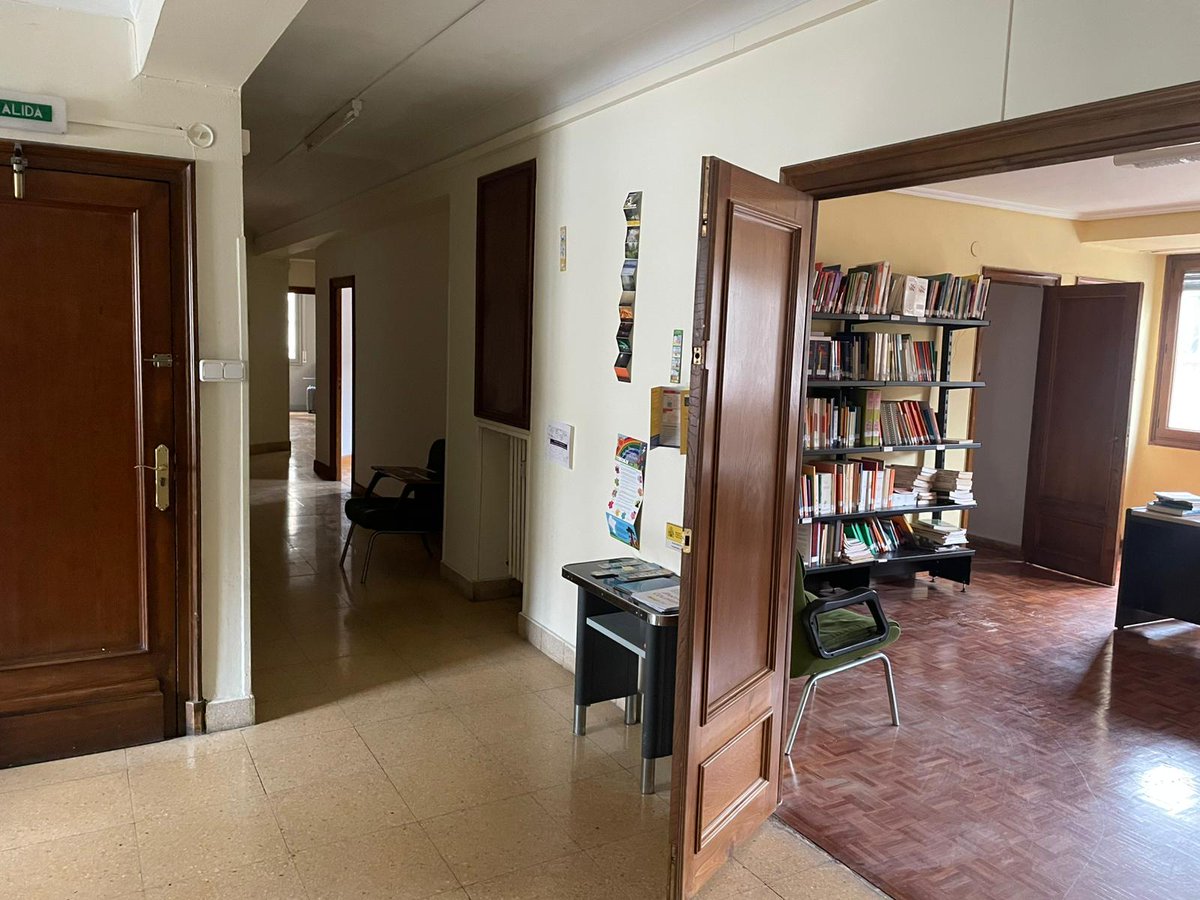 AEMET_Navarra's tweet image. La delegación de #Aemet en #Navarra vuelve al segundo ensanche en #Pamplona, #hoy día 1 de abril 2026. Pronto tendremos el aula para actividades de divulgacion de #meteorología y #climatología @Aemet_esp @delgobNavarra @Aemet_aragon @AEMET_LaRioja  @aemet_corpora @iesplazacruz