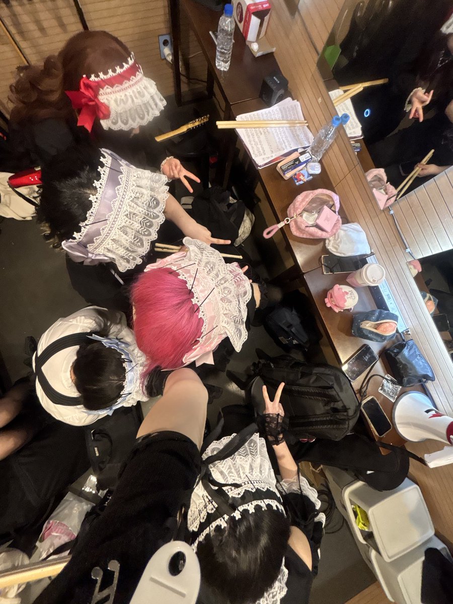 G_DeathMatch's tweet photo. 멸! 생존본능 걸즈밴드

재정비 후 5인조 밴드로 돌아온 걸스데스매치 입니다! 보러와 주신 관객분들께 너무 감사합니다🥹 https://t.co/IxBsuk890w