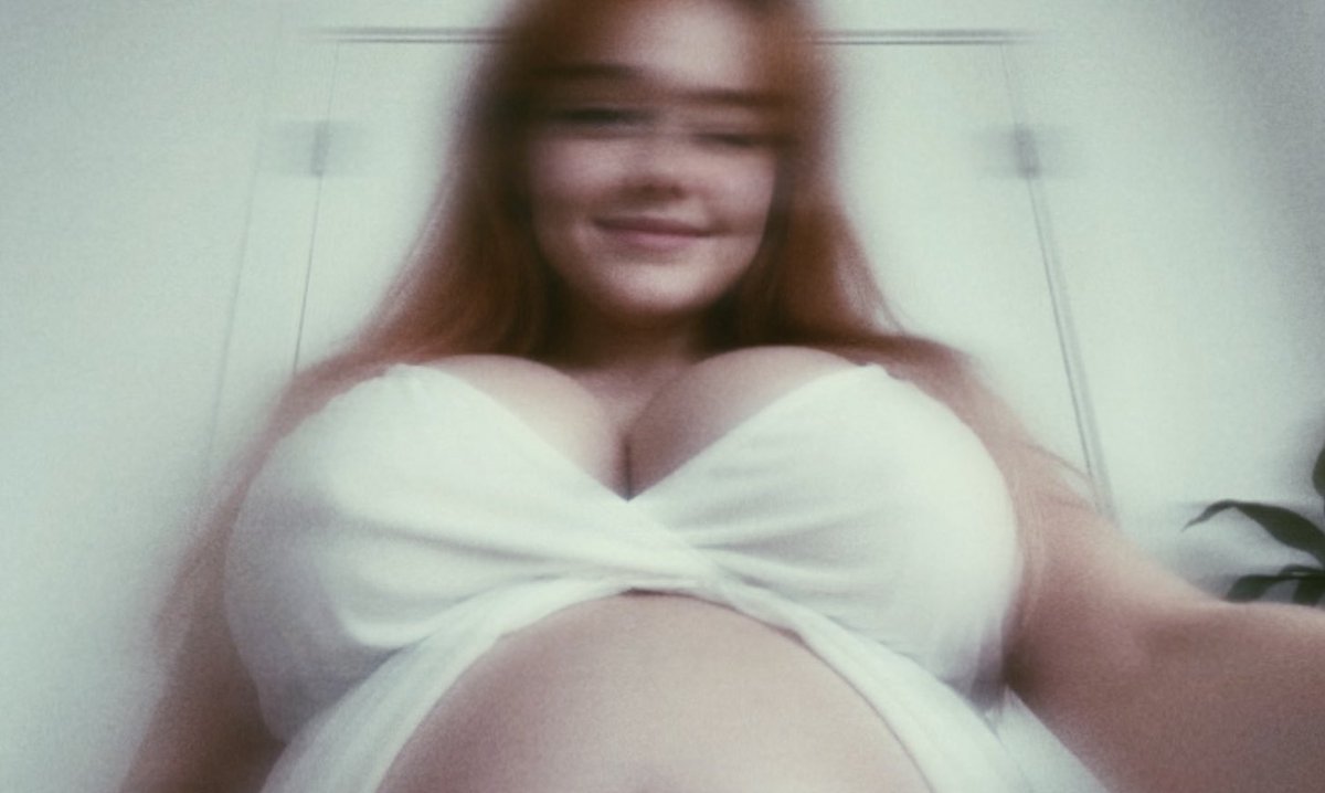 Roroxane tweet media