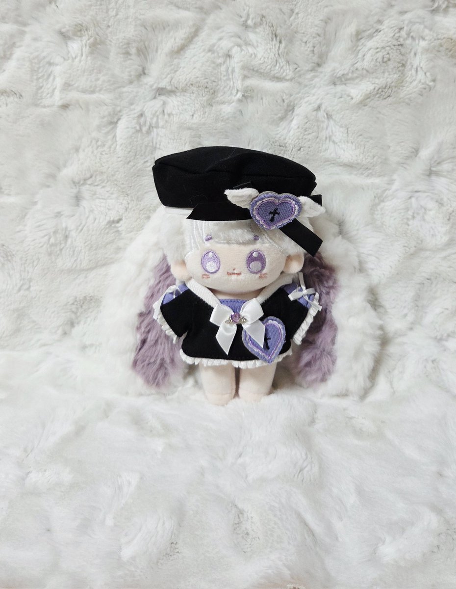 너무 이쁜 새옷!! 포숭이에게 잘 어울릴 것 같아서 충동구매 했는데 맘에 든당(❁´▽`❁)