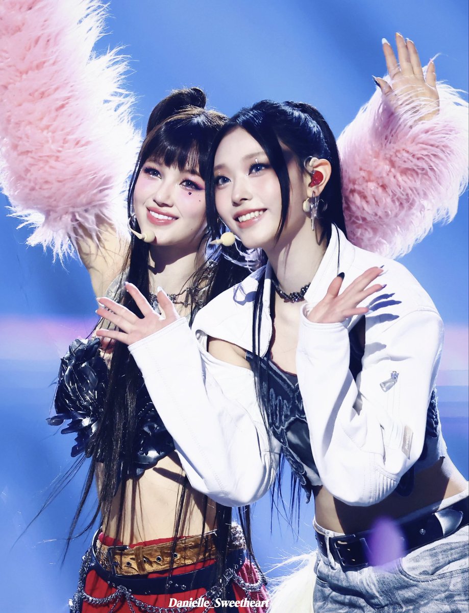 Danielle_Sweetheart tweet media