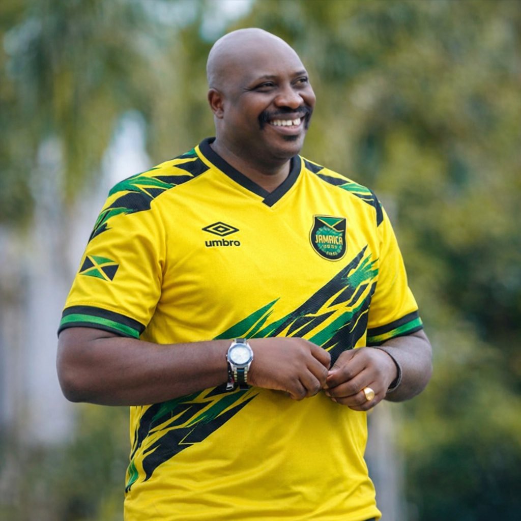 CHAUFFEUR Tout-Kin tweet media